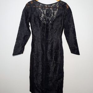 Little Black Lace Dress! True vintage. Size 8-10.
